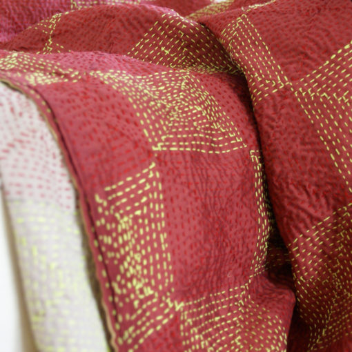 Kantha Scarf "Neela" upcycled Sari fabric Seidenschal