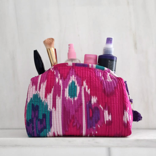 Kosmetiktasche und Kulturtasche "purple Ikat"